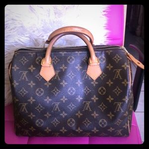 Louis Vuitton Speedy 30